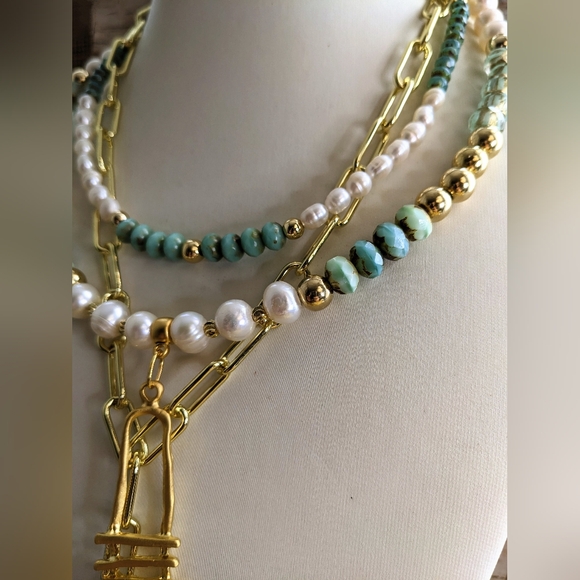 Blue Mint Czech Glass Beads & Pearls In 3 Layered Statement Paperclip Necklace - Picture 2 of 12